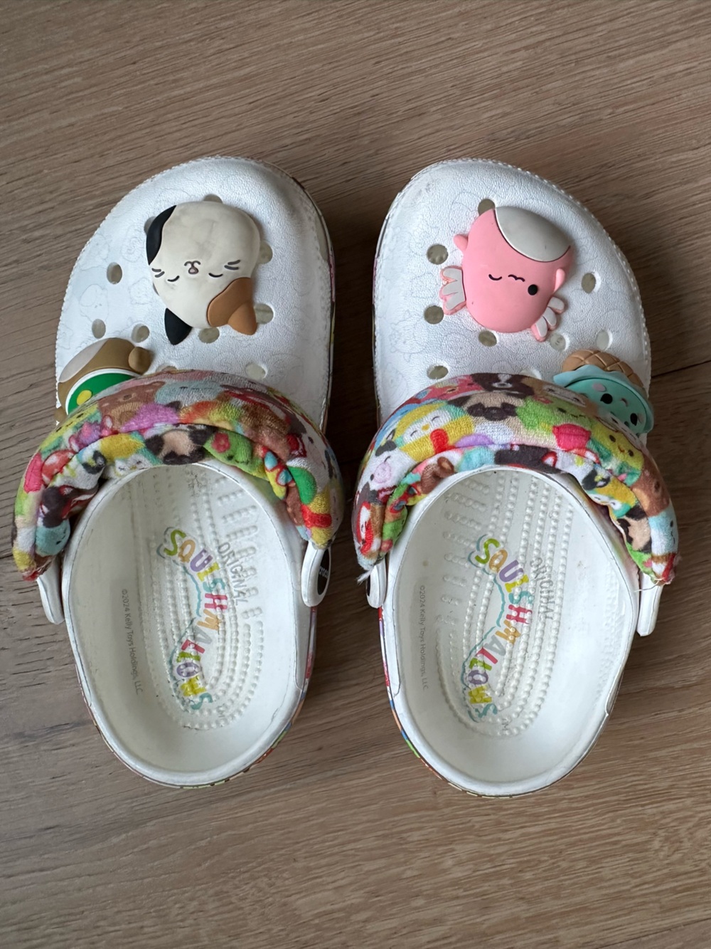 Crocs Squishmallows Classic Clogs Colorful Plush Strap White 1